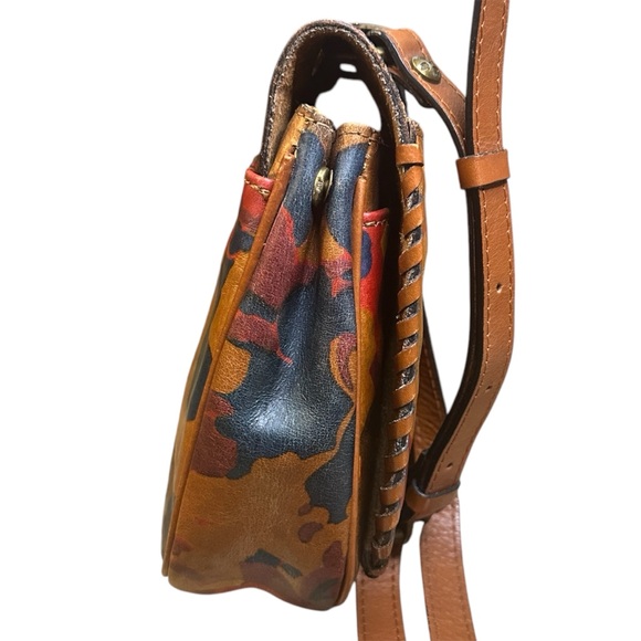 Patricia Nash Karisa Italian Leather Crossbody Bag - Picture 6 of 10